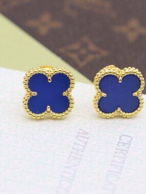 ✨✨✨ Van Cleef & Arpels Women’s Gold and Blue Earrings 💥💥💥
